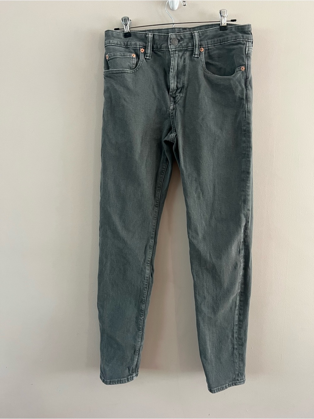 American Eagle Outfitters Slim athletic fit Men's Jeans gray wash 29 w 32 inseam
